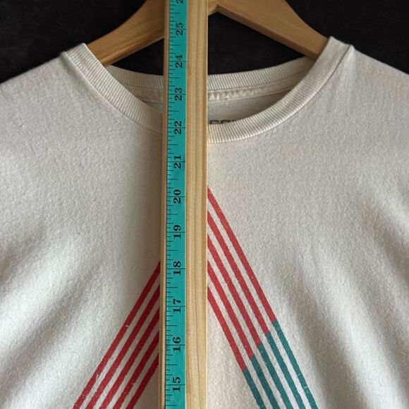 Volcom Geometric Graphic Tee | Size S | Cream Red Teal | Skate Surf Streetwear - Picture 6 of 8